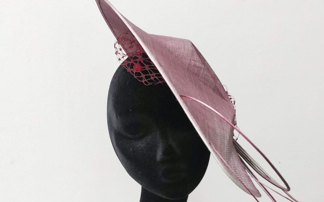 Teardrop hat with quill detailing